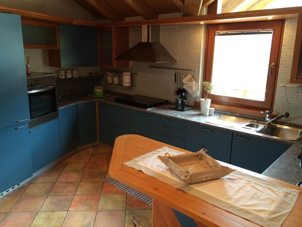 Ferienwohnung Casa Lucia Isolaccia Zimmer foto
